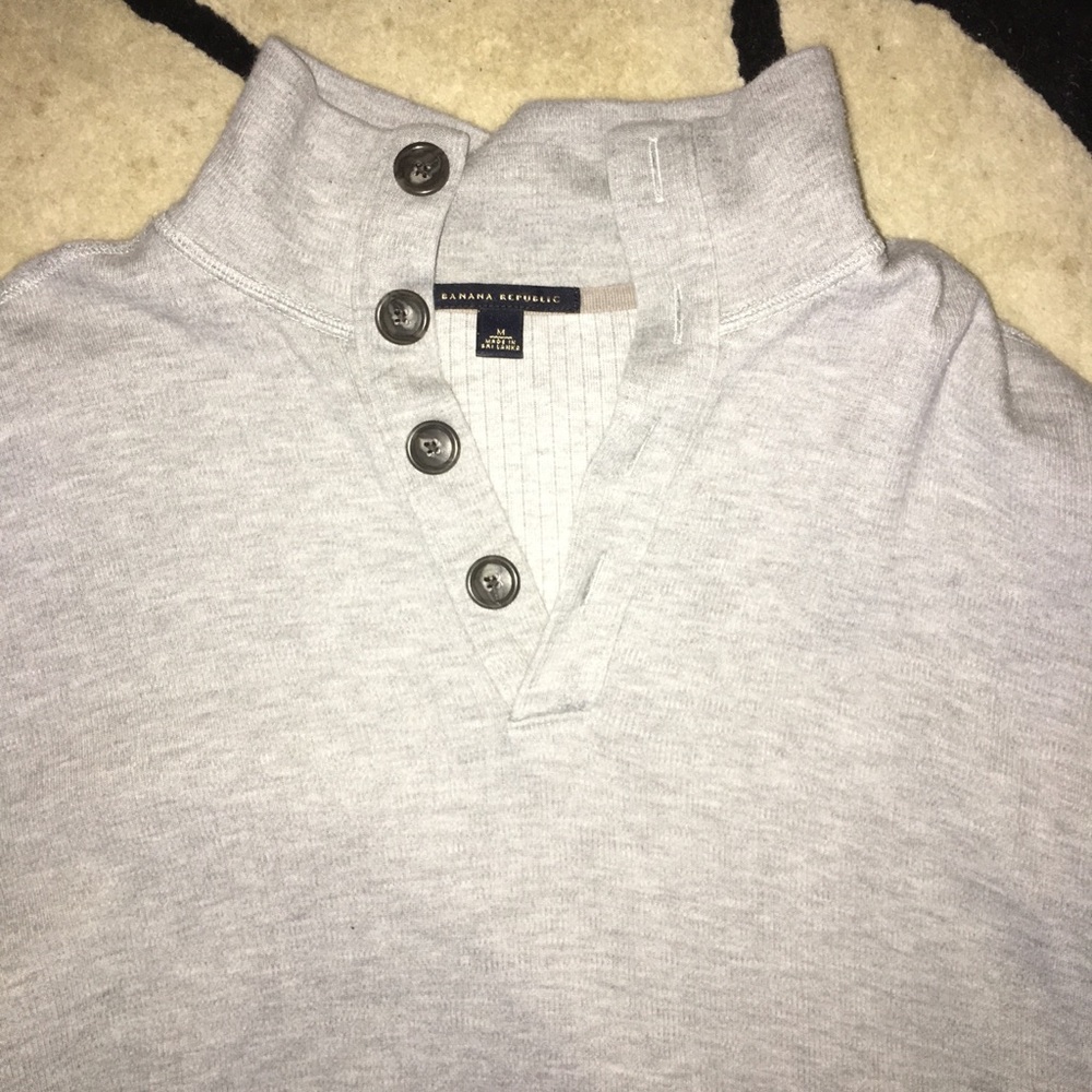 Banana republic sweater MED used